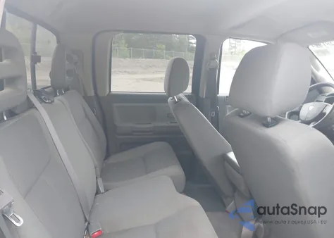 2005 Dodge Dakota Slt z USA, uszkodzony, nr VIN 1D7HW48N45S252635